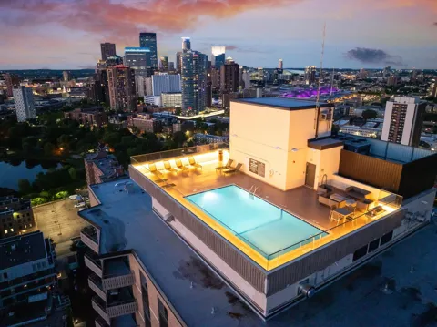 400 Groveland Avenue #708
