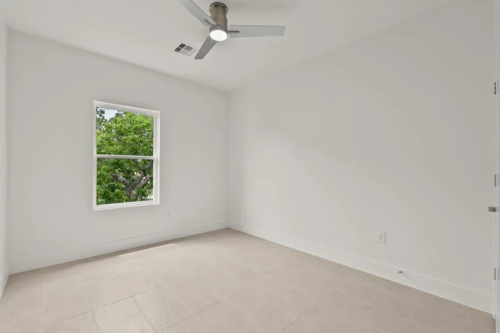 510 2nd Street San Leon, TX 77539