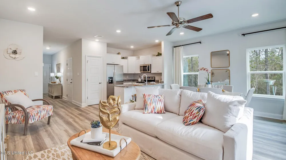 12336 Frazier Lane Gulfport, MS 39503