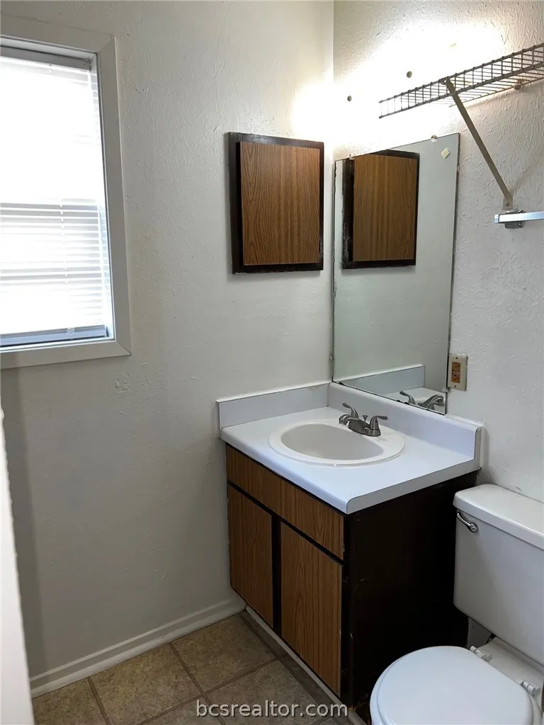 4407 Carter Creek Parkway #1 Bryan, TX 77802