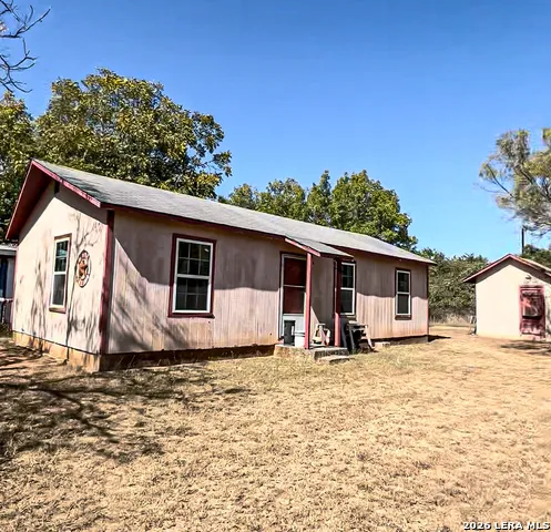 119 HONDO DR Bandera, TX 78003
