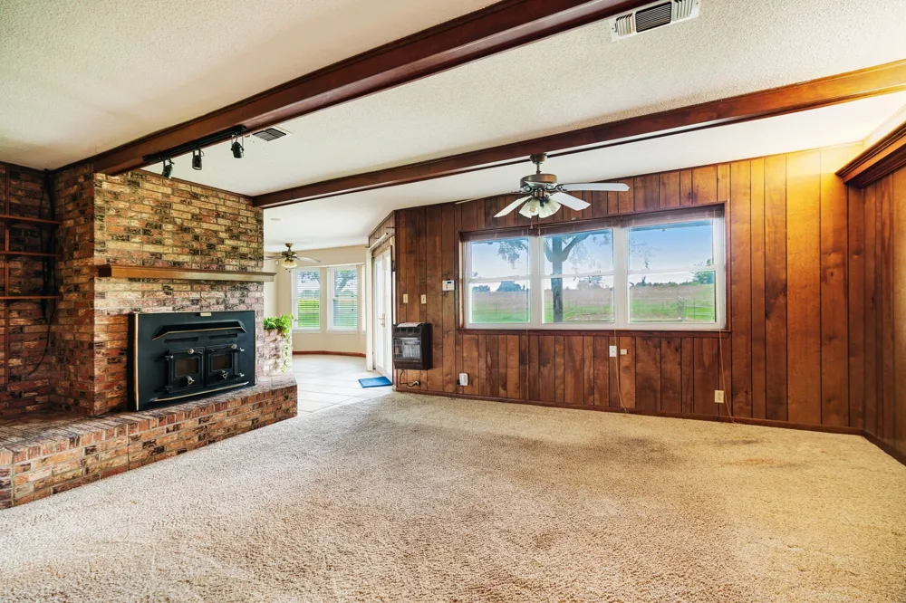7484 Highway 271 S Pattonville, TX 75468
