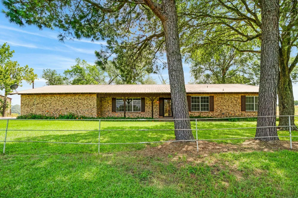 7484 Highway 271 S Pattonville, TX 75468