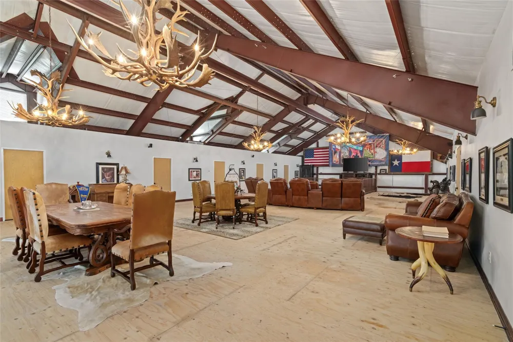 15126 Walden Road Montgomery, TX 77356