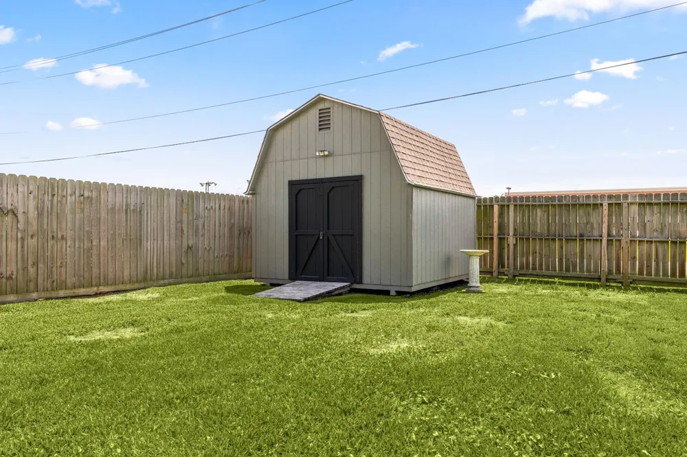 222 W Vaughn Lane Deer Park, TX 77536