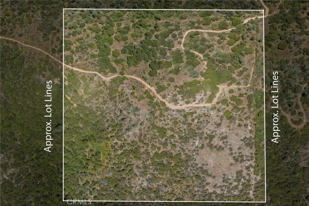 49 Old Yosemite Road Oakhurst, CA 93644