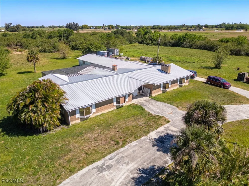 West Avenue Moore Haven, FL 33471