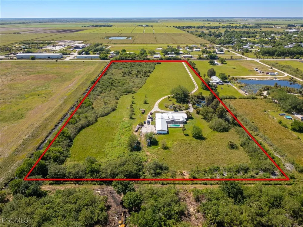 West Avenue Moore Haven, FL 33471