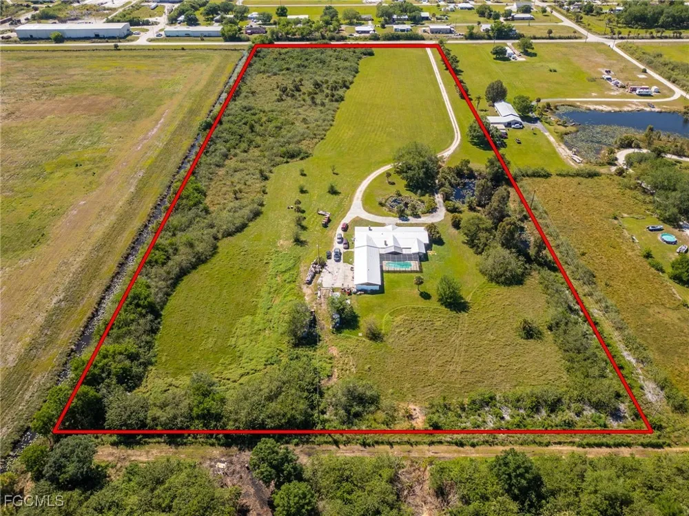 West Avenue Moore Haven, FL 33471