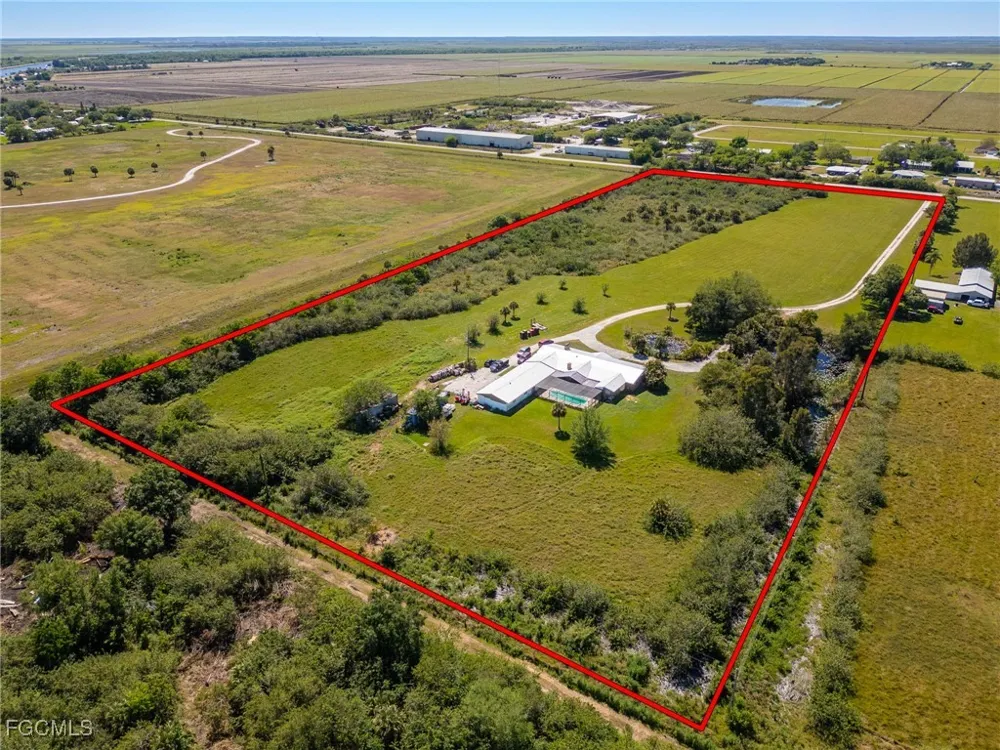West Avenue Moore Haven, FL 33471
