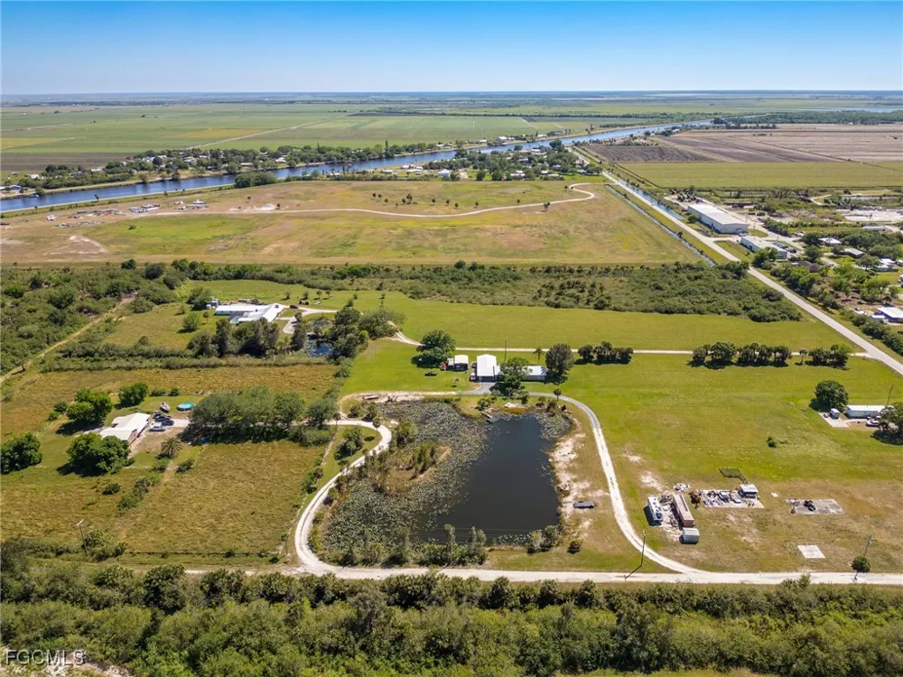 West Avenue Moore Haven, FL 33471
