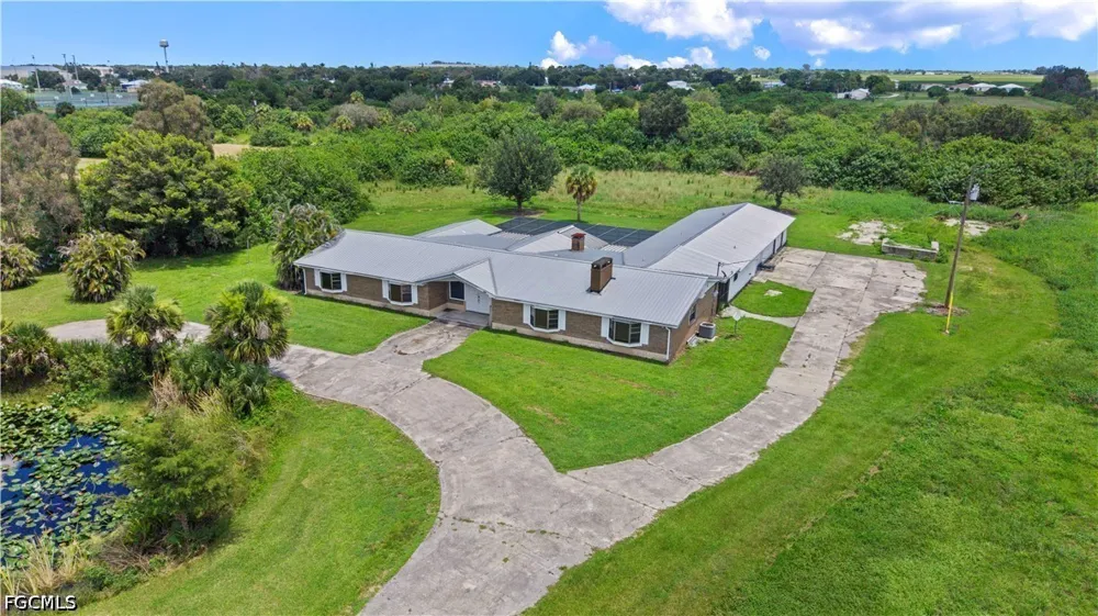 West Avenue Moore Haven, FL 33471