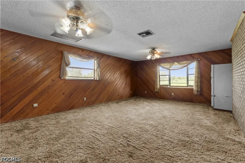 West Avenue Moore Haven, FL 33471