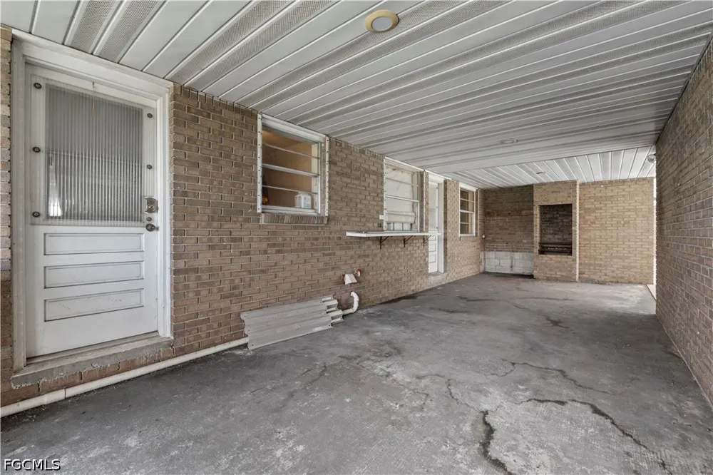 West Avenue Moore Haven, FL 33471