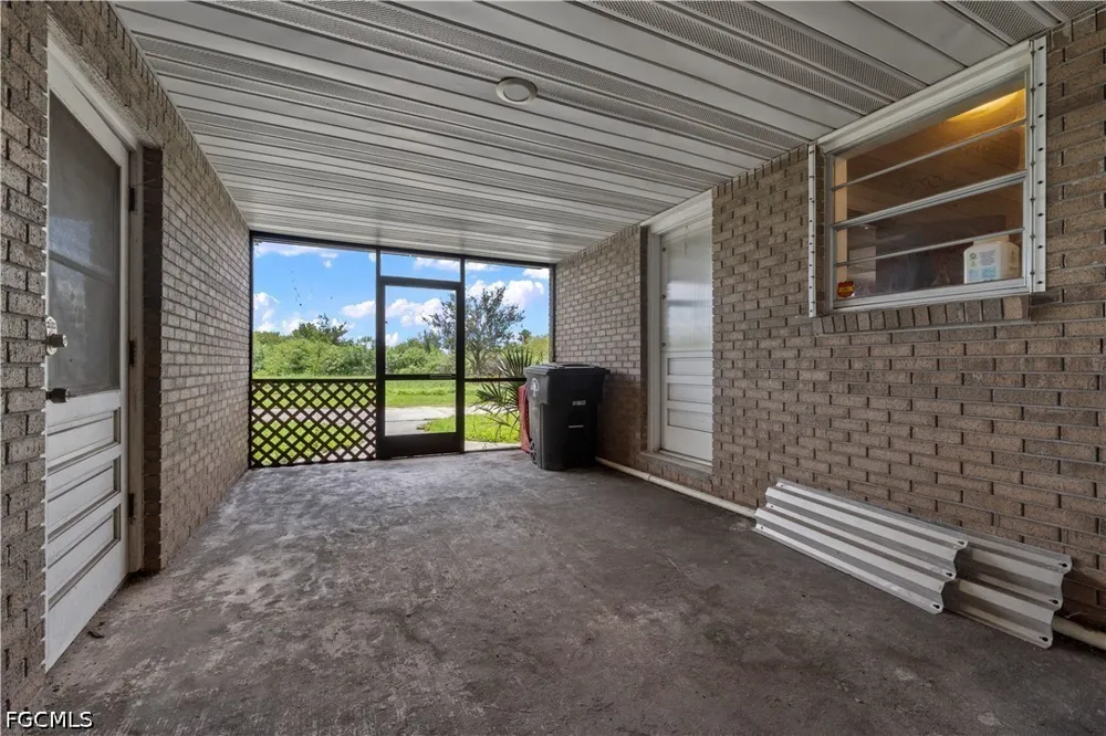 West Avenue Moore Haven, FL 33471