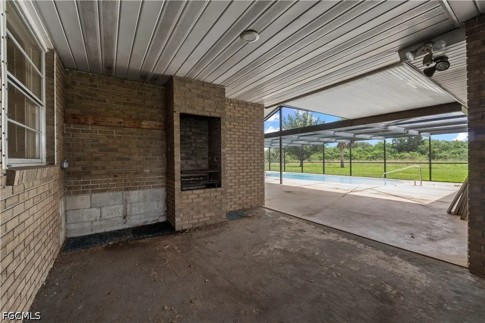 West Avenue Moore Haven, FL 33471