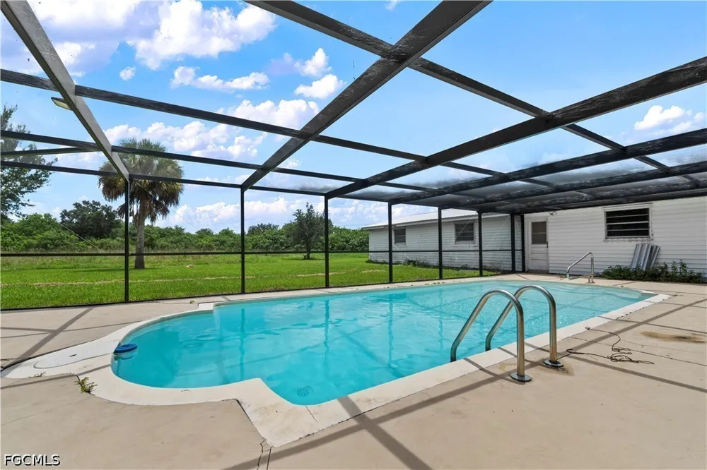 West Avenue Moore Haven, FL 33471