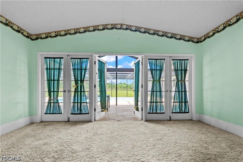 West Avenue Moore Haven, FL 33471