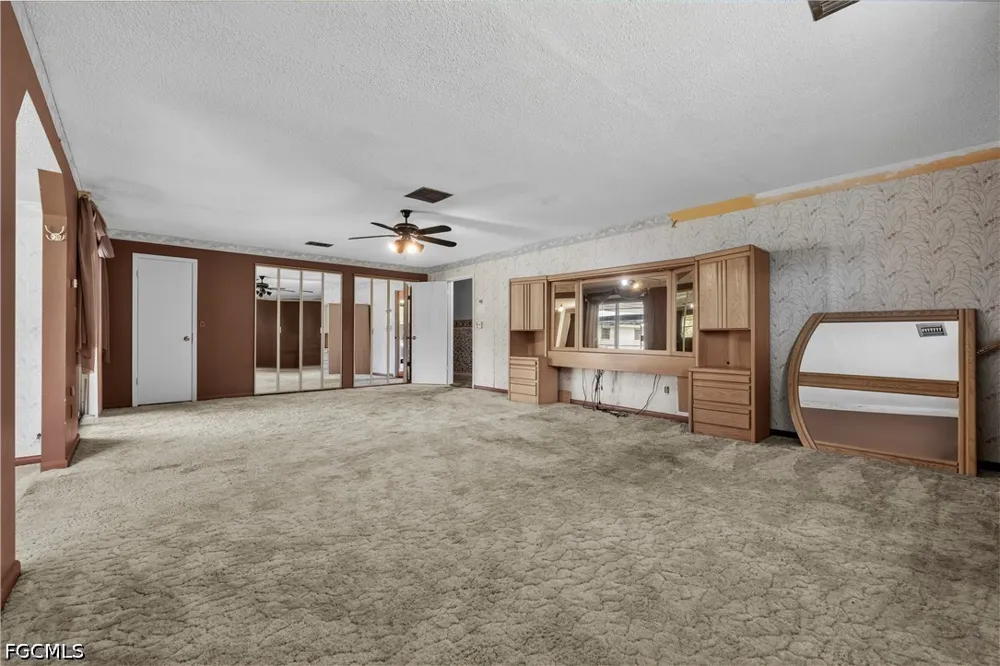 West Avenue Moore Haven, FL 33471