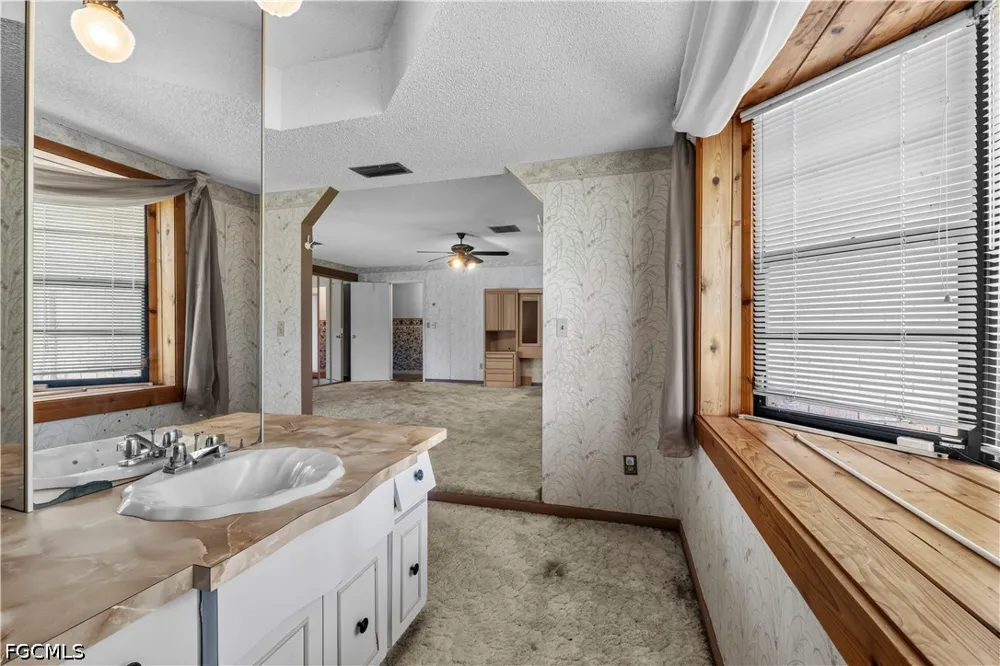 West Avenue Moore Haven, FL 33471