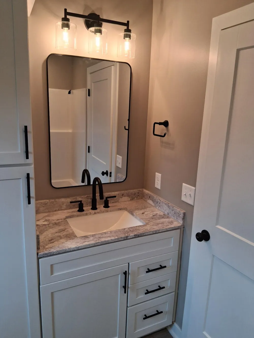 8069 Buck Avenue Galesburg, MI 49053