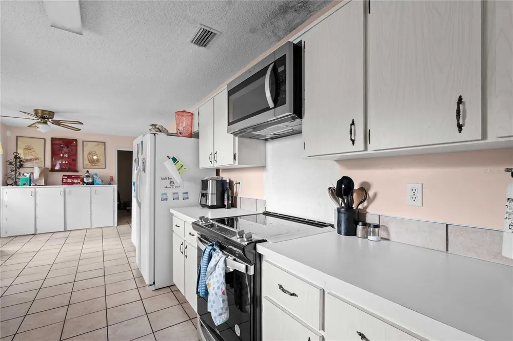 348 CR 542E Bushnell, FL 33513