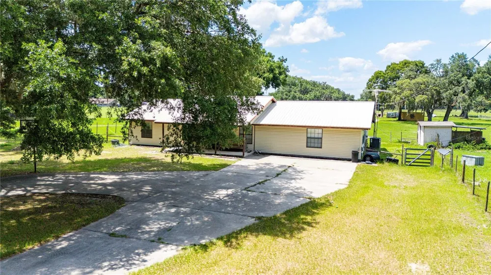 348 CR 542E Bushnell, FL 33513