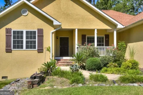 1390 Waterston DR