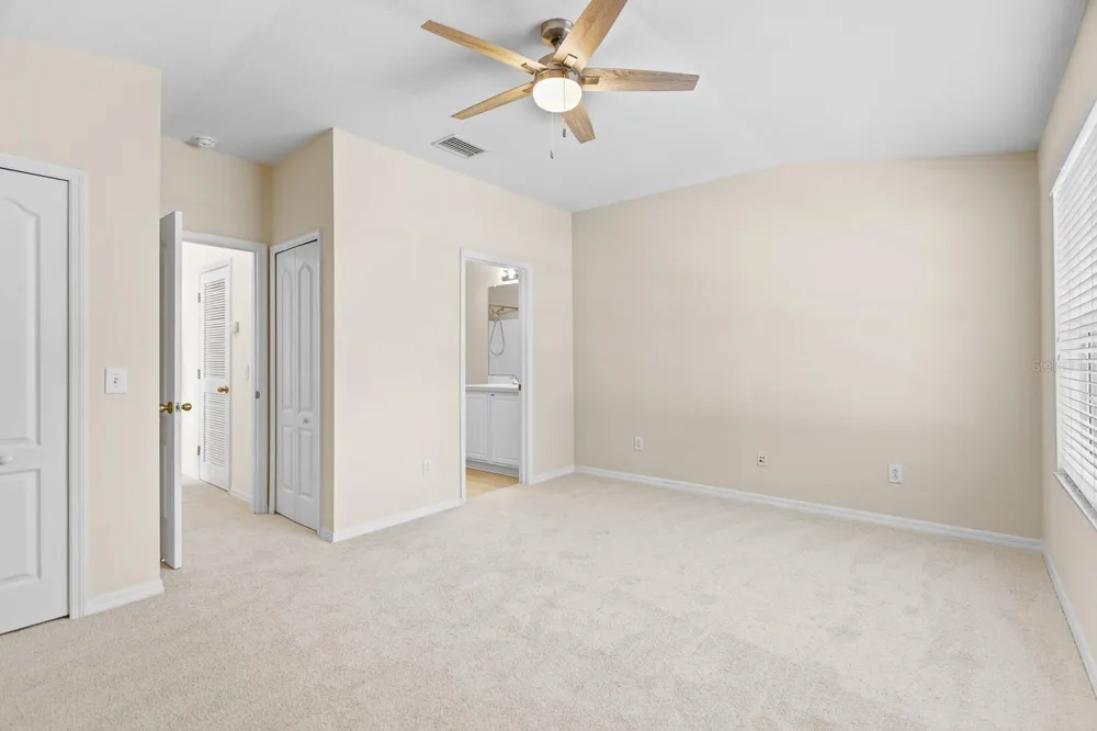 5879 FISHHAWK RIDGE DRIVE Lithia, FL 33547