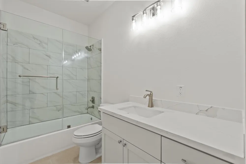 512 2nd San Leon, TX 77539