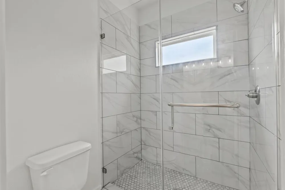 512 2nd San Leon, TX 77539