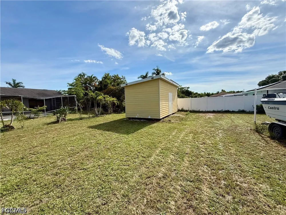 SE 15th Street Cape Coral, FL 33990