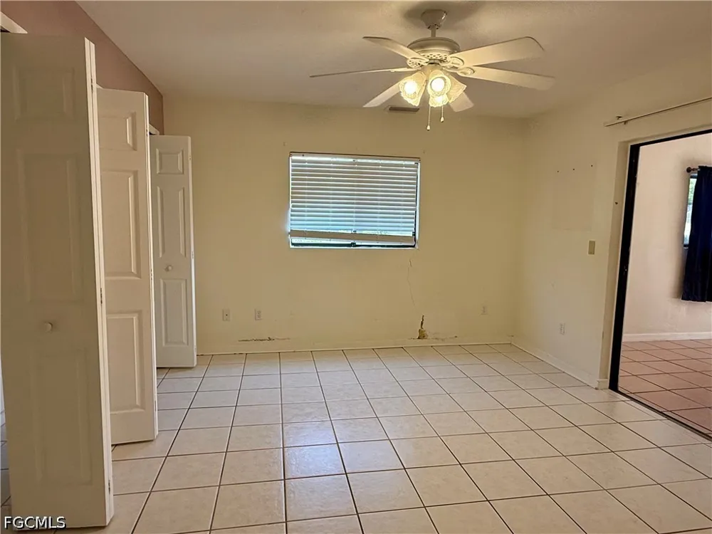 SE 15th Street Cape Coral, FL 33990