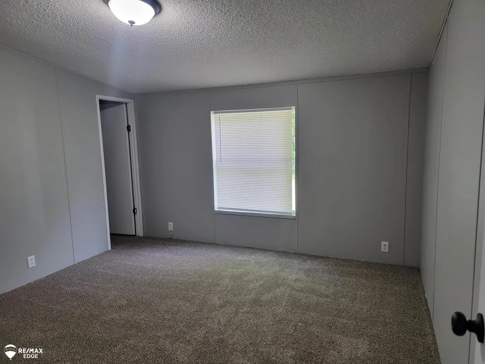 6283 Hart Lake Road Otter Lake Village, MI 48464
