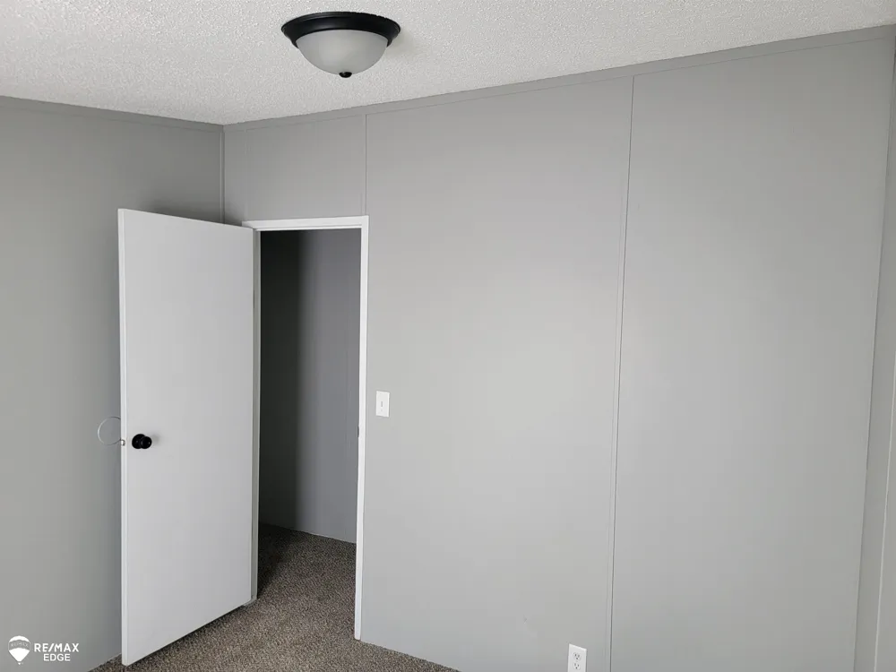 6283 Hart Lake Road Otter Lake Village, MI 48464