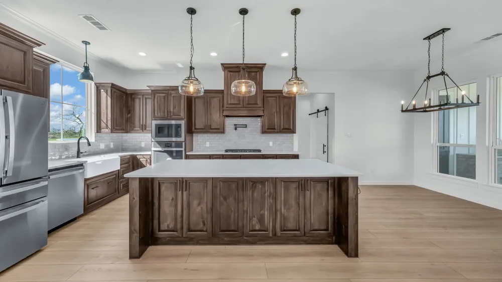 Cottonwood Trail Poolville, TX 76487