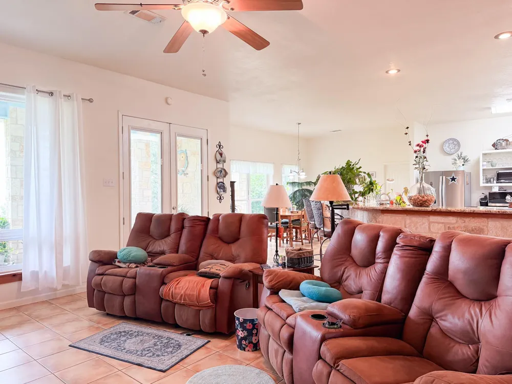 2256 Lcr 882 Jewett, TX 75846