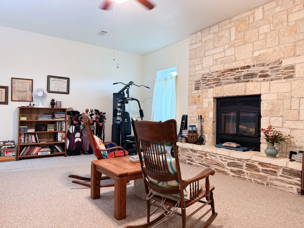 2256 Lcr 882 Jewett, TX 75846