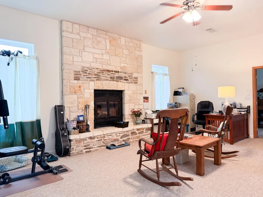 2256 Lcr 882 Jewett, TX 75846