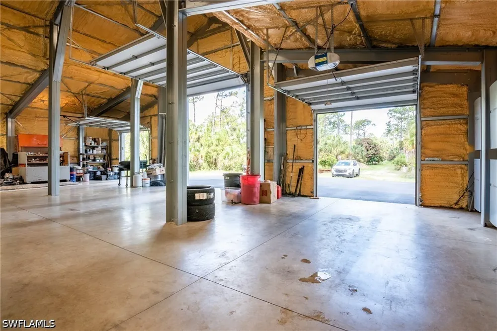 Ivy Way Naples, FL 34117