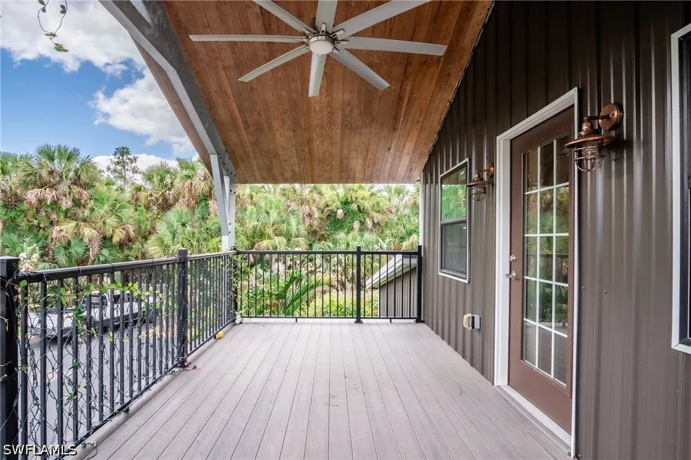 Ivy Way Naples, FL 34117