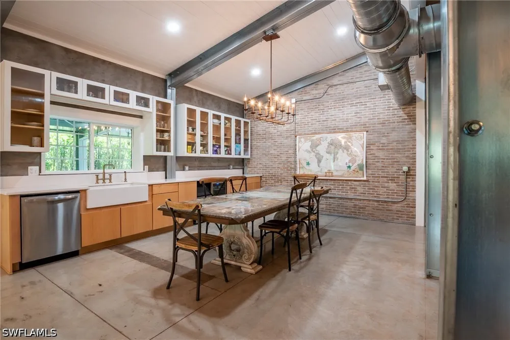 Ivy Way Naples, FL 34117