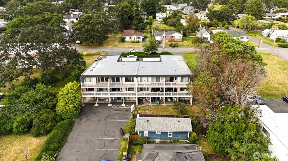 1199 9th Avenue #204 Oak Harbor, WA 98277