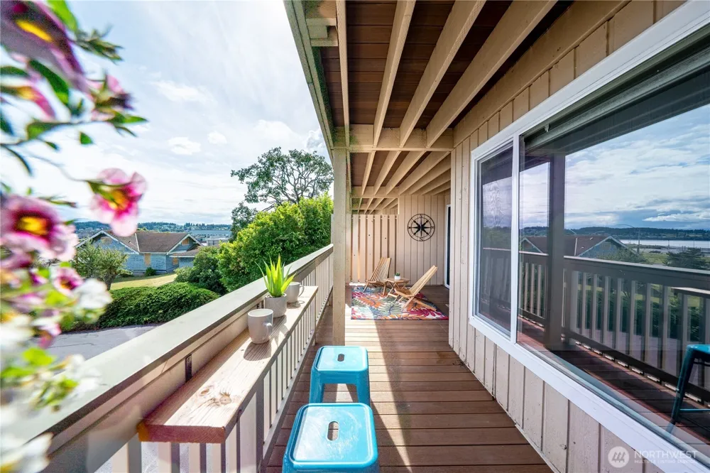 1199 9th Avenue #204 Oak Harbor, WA 98277