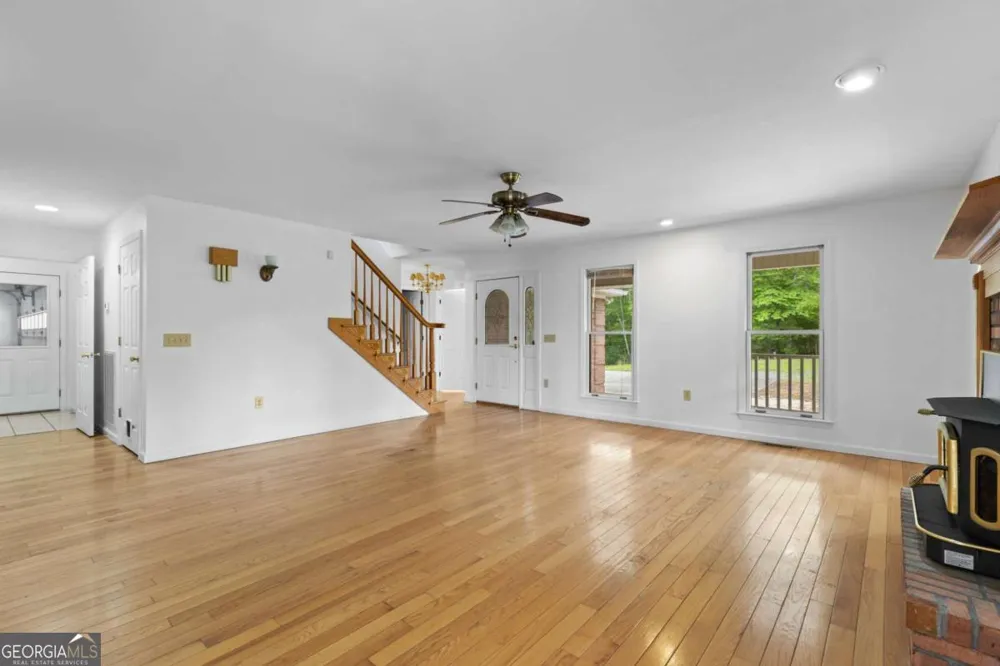 177 Shangri La DR Mineral Bluff, GA 30559