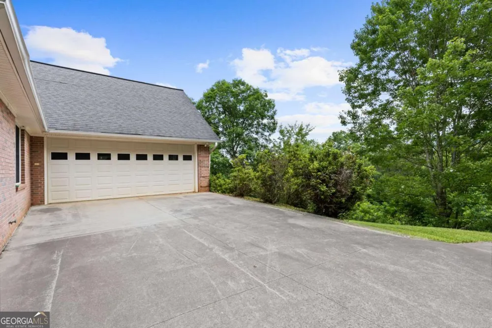 177 Shangri La DR Mineral Bluff, GA 30559