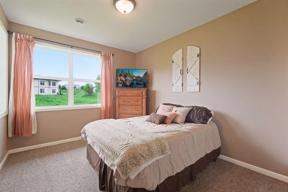 1106 Lorraine Court Carver, MN 55315