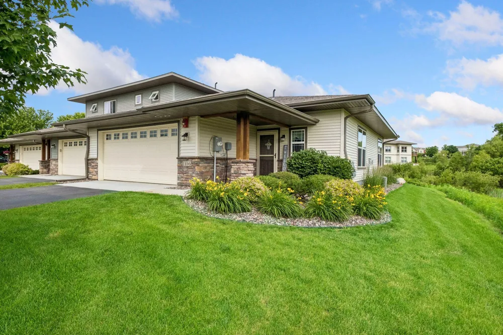 1106 Lorraine Court Carver, MN 55315
