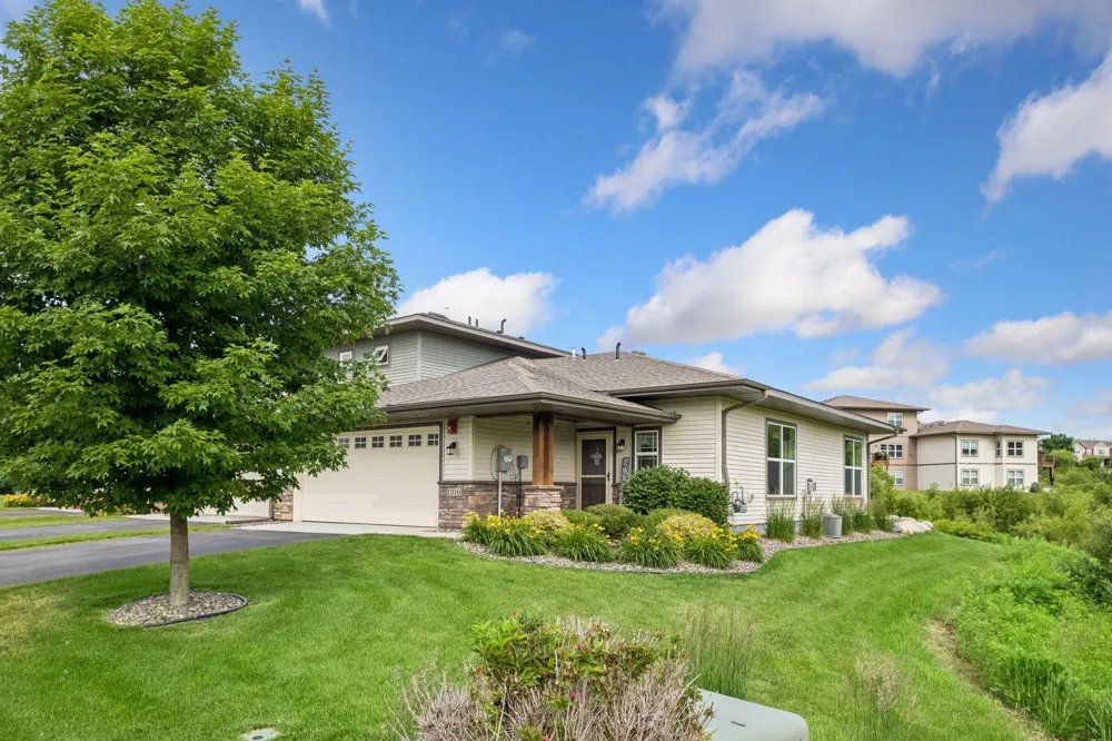1106 Lorraine Court Carver, MN 55315