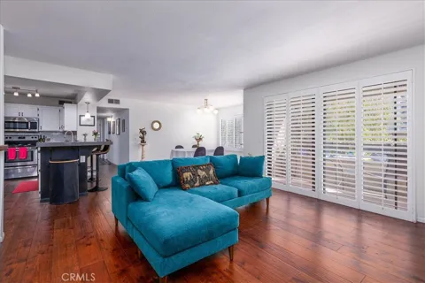 3930 Centre Street #107